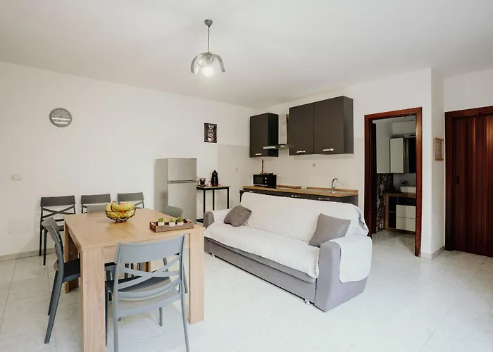 Apartament Marecamere